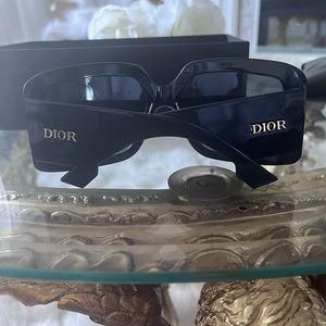 Christian Dior So Light 2 Sunglasses - Black